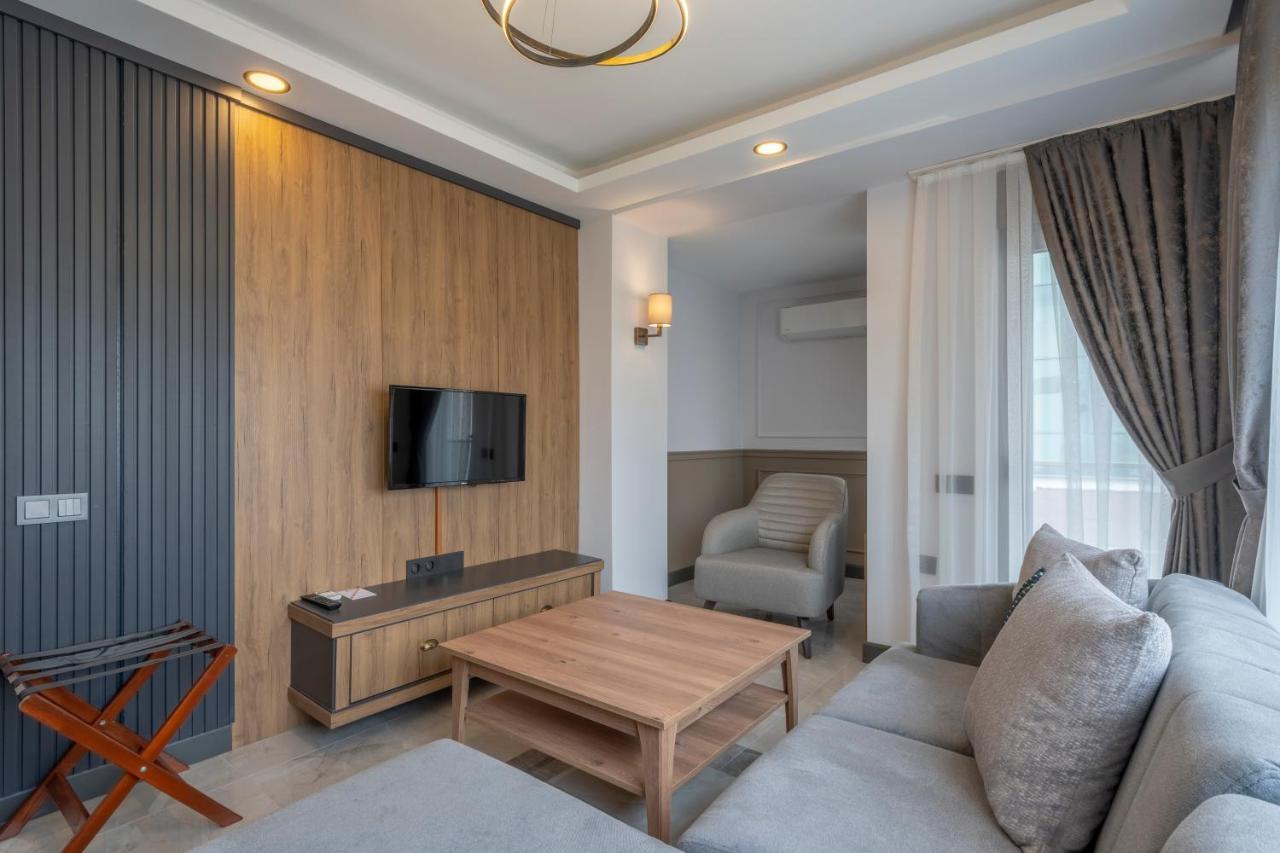 Quality Gold Suite Hotel Antalya Exterior photo