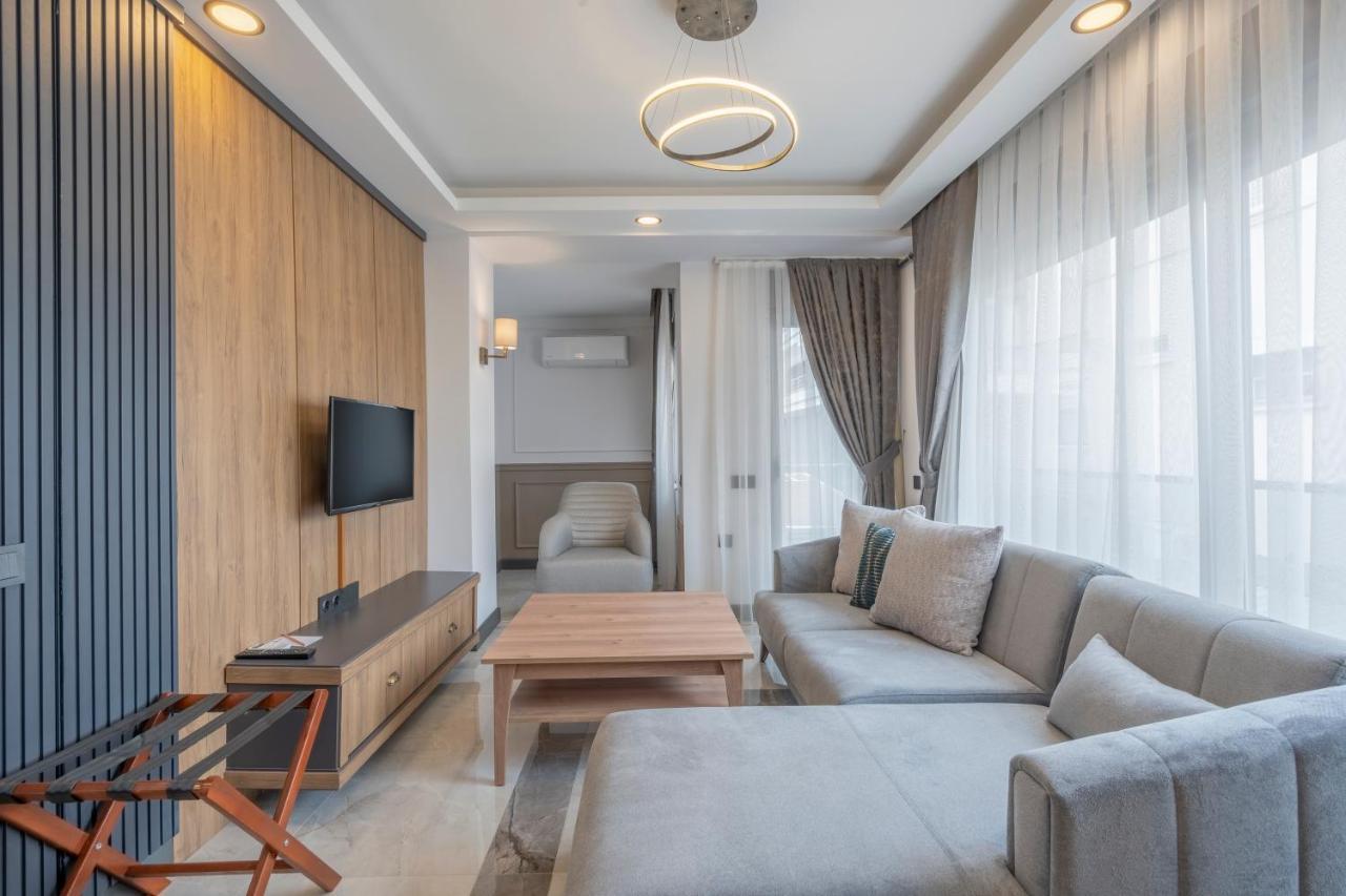 Quality Gold Suite Hotel Antalya Exterior photo