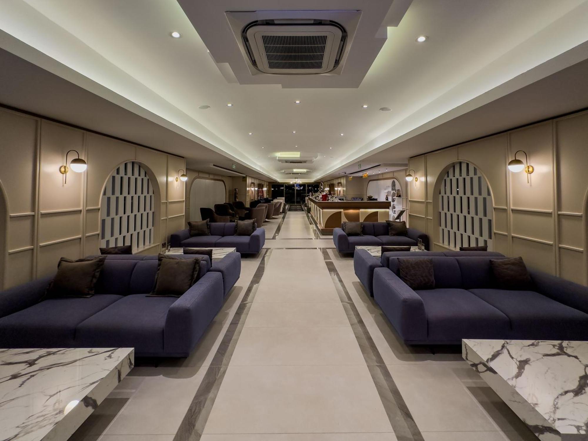 Quality Gold Suite Hotel Antalya Exterior photo
