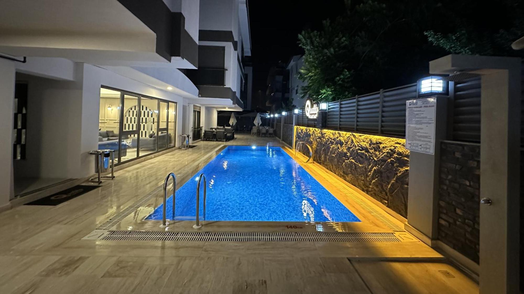 Quality Gold Suite Hotel Antalya Exterior photo