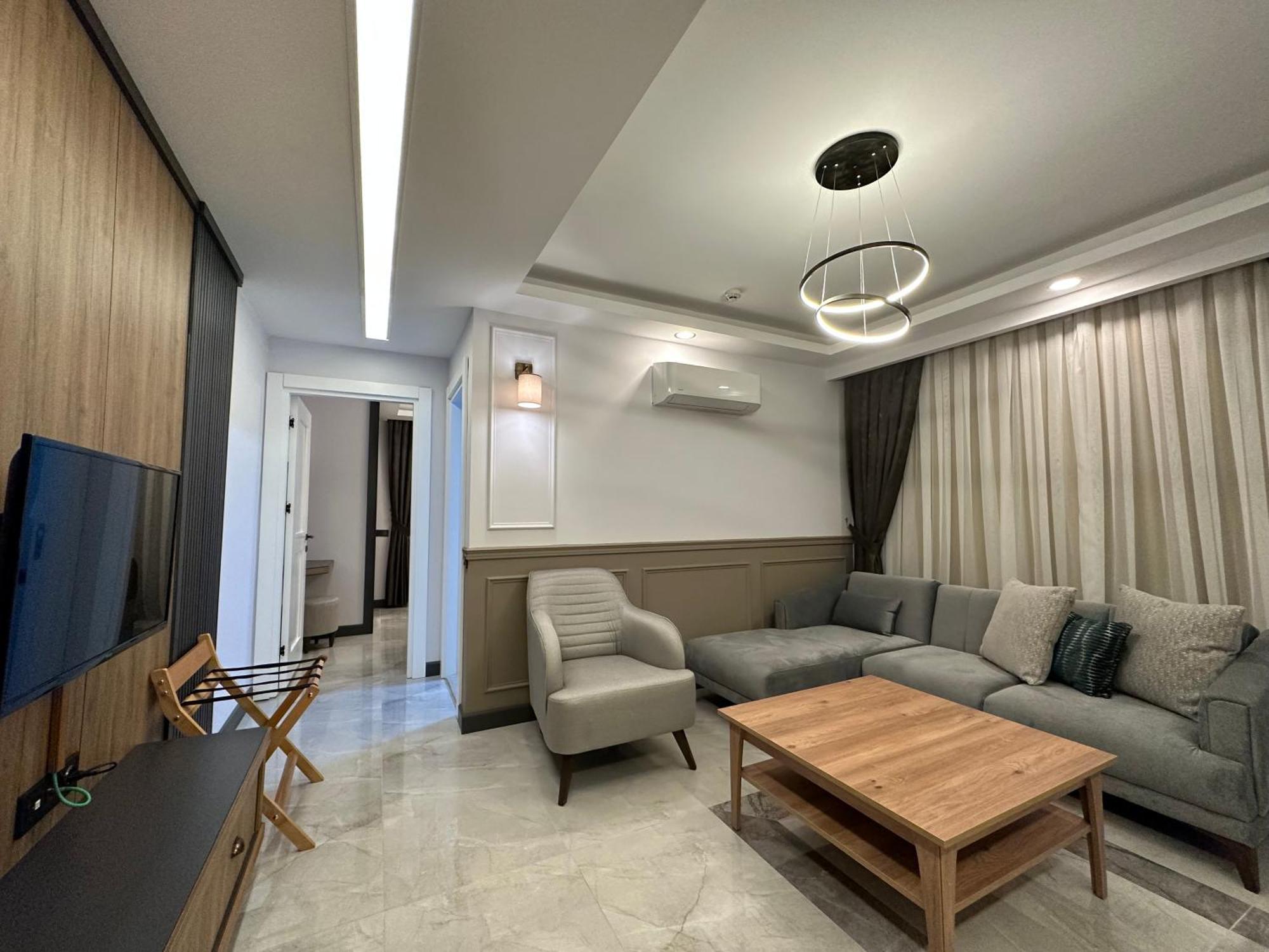 Quality Gold Suite Hotel Antalya Exterior photo
