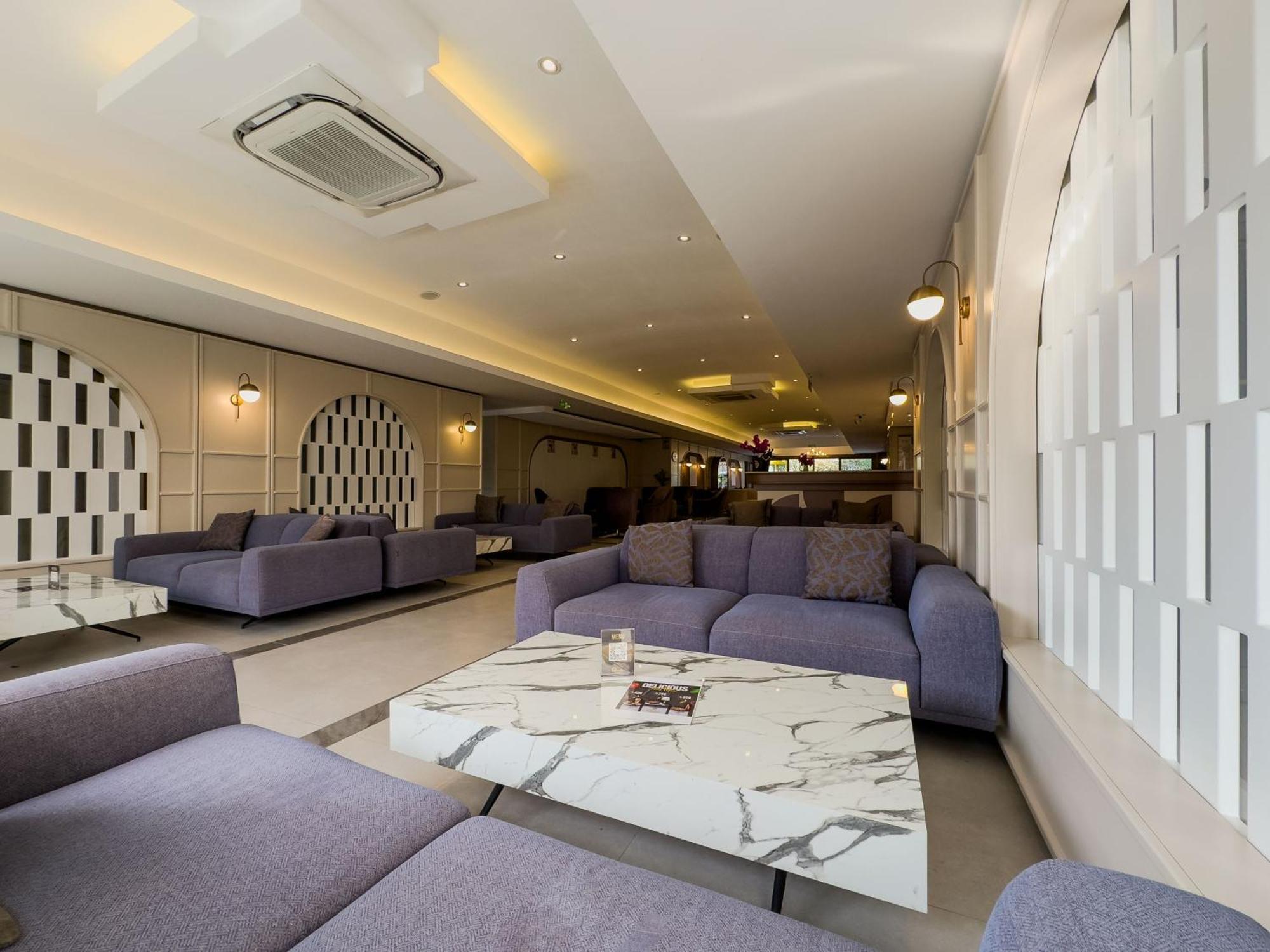 Quality Gold Suite Hotel Antalya Exterior photo